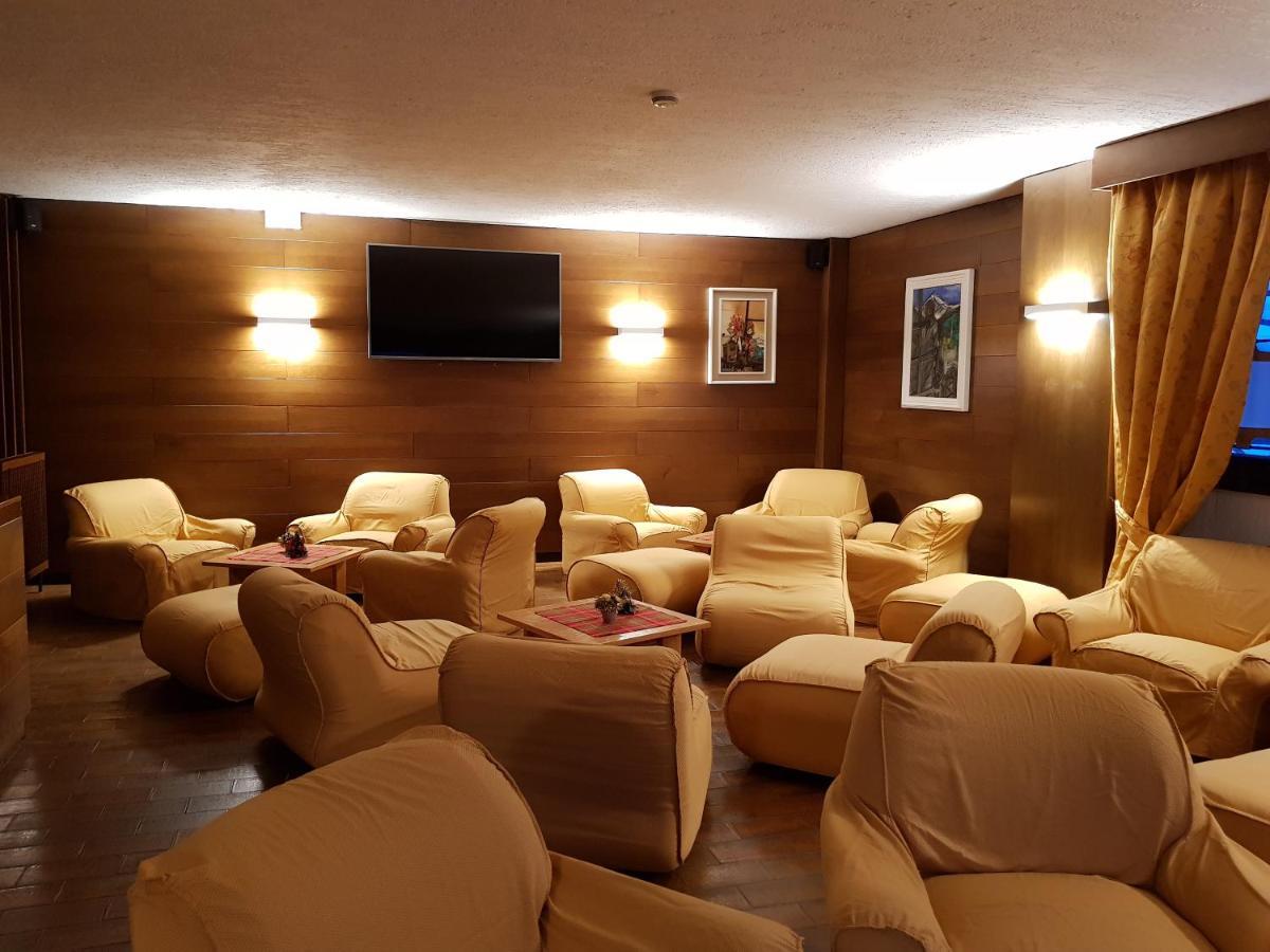 Hotel Alle Tre Baite Santa Caterina Valfurva Buitenkant foto